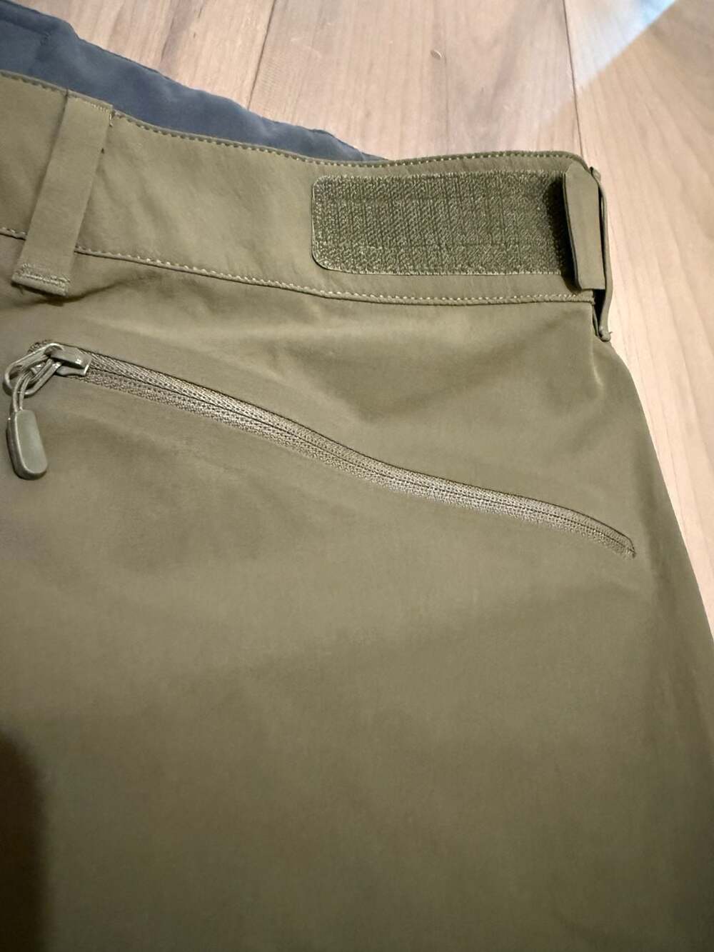 Norrøna Falketind Flex1 Outdoor Softshell Shorts - Picture 3 of 9